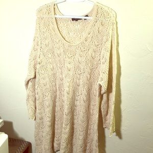 Extra long knitted long sleeve shirt!